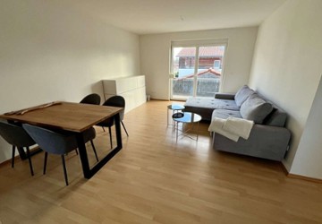 Wohnung Tegernheim - 3 Zimmer, 78 m&sup2;, 990&euro; | Angebot:27200372