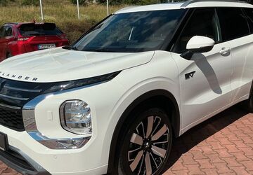 Mitsubishi Plug-in Hybrid Outlander 9.621 km 44.990 &euro; Burglengenfeld 93133