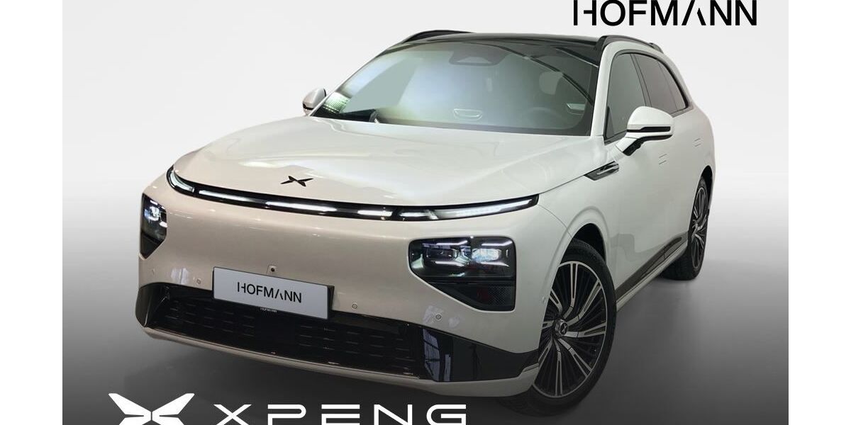 XPeng G9 17.900 km 64.990 &euro; Regensburg 93055