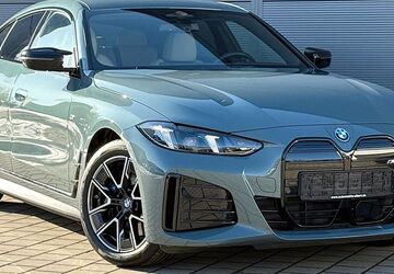 BMW i4 15.038 km 53.600 &euro; Rohr i. NB (bei Regensburg) 93352
