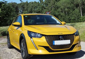 Peugeot e-208 49.658 km 14.200 &euro; Hausen 93345