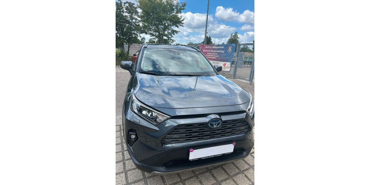 Toyota RAV 4 9.427 km 35.000 &euro; Regensburg 93055
