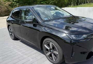 BMW iX 7.640 km 57.900 &euro; Beratzhausen 93176