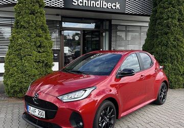 Mazda 2 Hybrid 2.678 km 27.990 &euro; Regensburg 93055