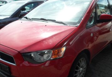 Mitsubishi Colt 200.000 km 1.199 &euro; Regensburg 93055