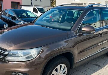 VW Tiguan 154.000 km 9.650 &euro; Regensburg 93055