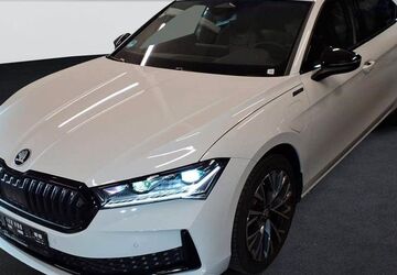 Skoda Superb 29.900 km 39.970 &euro; Neutraubling 93073
