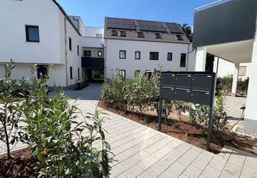 Wohnung Regenstauf - 3 Zimmer, 97 m&sup2;, 1.460&euro; | Angebot:27348922