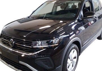 VW T-Cross 1.666 km 25.970 &euro; Regensburg 93053