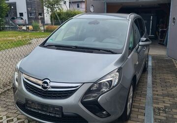 Opel Zafira Tourer 191.000 km 5.300 &euro; Nittenau 93149