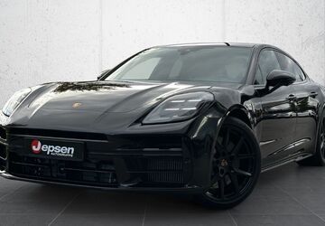 Porsche Panamera 9.000 km 129.900 &euro; Regensburg 93055