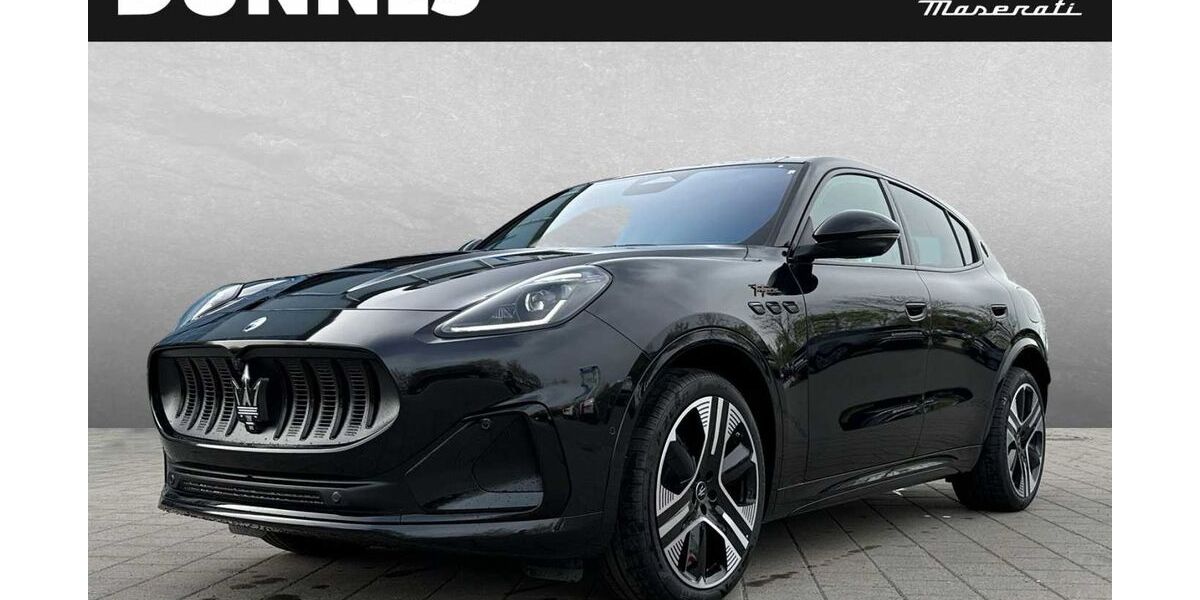 Maserati Grecale 9.000 km 98.990 &euro; Regensburg 93059