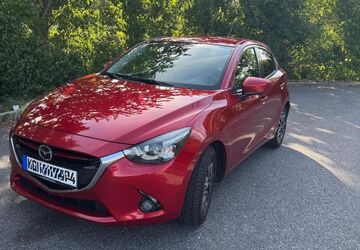 Mazda 2 95.300 km 9.000 &euro; Bad Abbach 93077