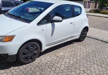 Mitsubishi Colt 188.000 km 1.590 &euro; Regensburg 93053
