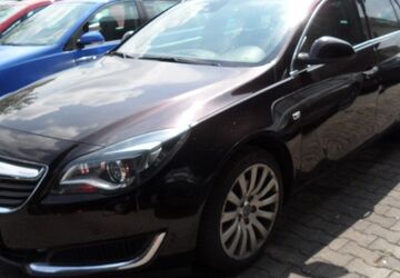 Opel Insignia 167.270 km 5.499 &euro; Regensburg 93055