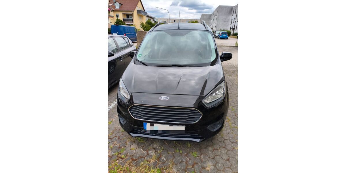 Ford Tourneo Courier 70.000 km 11.400 &euro; Regenstauf 93128