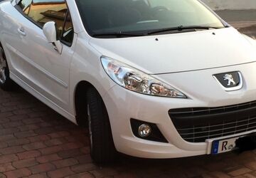 Peugeot 207 131.600 km 4.390 &euro; Regensburg 93059