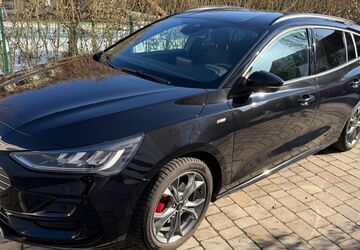 Ford Focus 29.000 km 19.990 &euro; Regensburg 93055