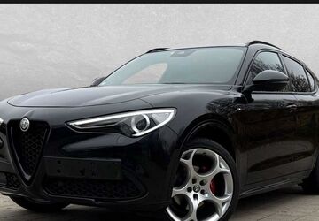 Alfa Romeo Stelvio 58.440 km 32.999 &euro; Regensburg 93059