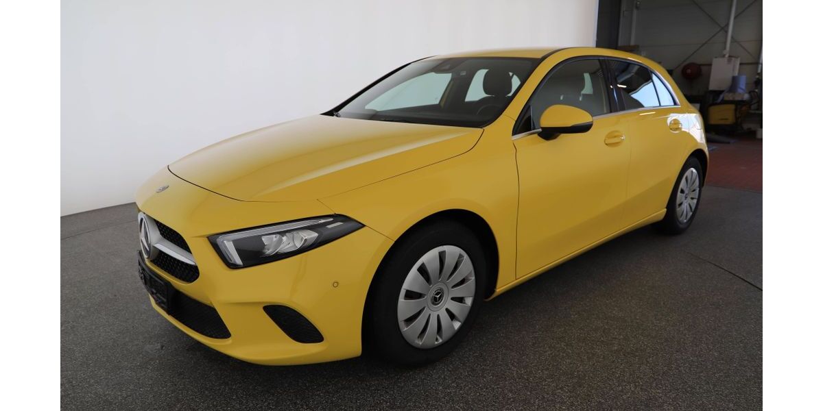 Mercedes-Benz A 180 136.099 km 13.900 &euro; Schierling 84069