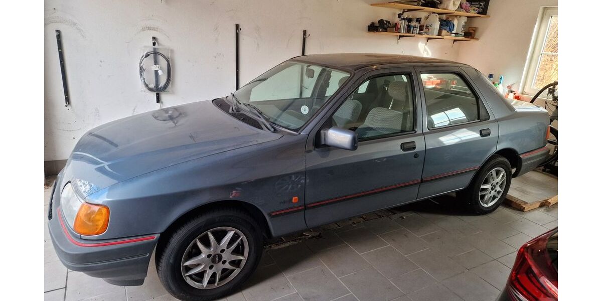 Ford Sierra 94.895 km 2.100 &euro; Bernhardswald 93170