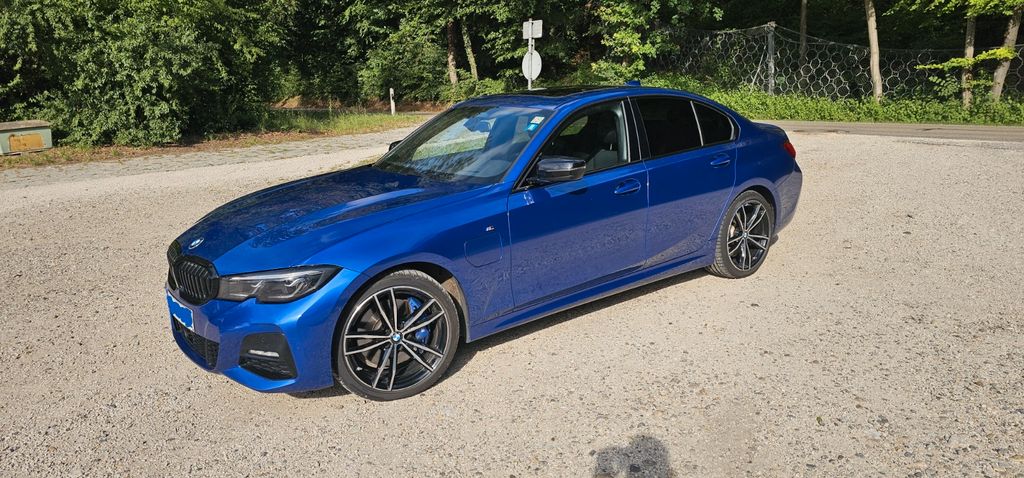 BMW 330 189.081 km 26.900 &euro; Pentling 93080