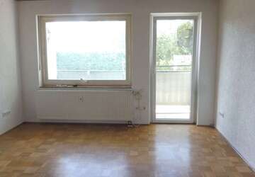 Wohnung Regensburg - 4 Zimmer, 90 m&sup2;, 900&euro; | Angebot:27341111