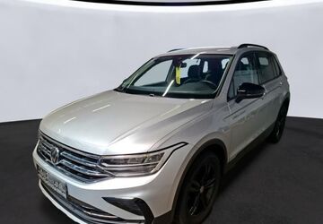 VW Tiguan 87.113 km 23.490 &euro; Regensburg 93055