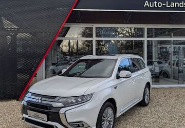 Mitsubishi Outlander 58.862 km 25.490 &euro; Regensburg 93055