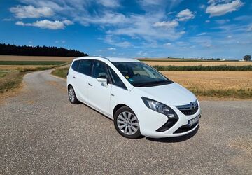 Opel Zafira Tourer 253.000 km 6.300 &euro; Langquaid 84085