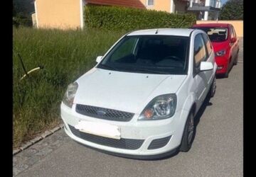 Ford Fiesta 132.000 km 1.500 &euro; Tegernheim 93105