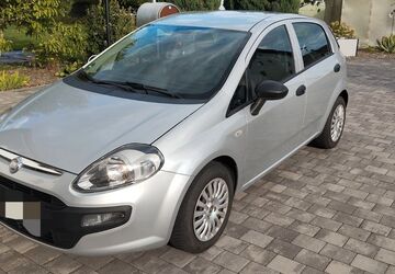 Fiat Punto Evo 173.000 km 2.500 &euro; Laberweinting 84082