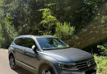 VW Tiguan 115.383 km 25.400 &euro; Regensburg 93057