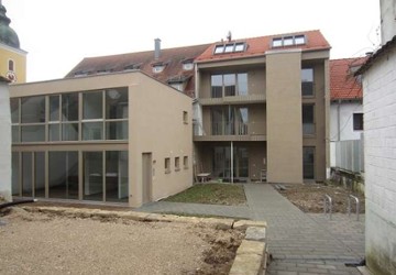 Wohnung Beratzhausen - 4 Zimmer, 104 m&sup2;, 1.150&euro; | Angebot:20793886