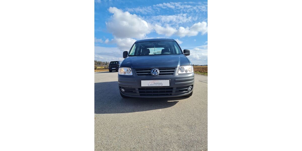 VW Caddy 203.302 km 8.900 &euro; Hagelstadt 93095