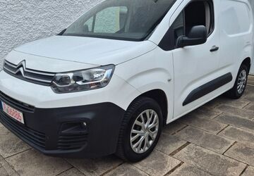 Citroen Berlingo 74.482 km 9.890 &euro; Lappersdorf (Nähe Regensburg) 93138