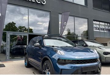 Lynk & Co 01 46.704 km 20.990 &euro; Regensburg 93055