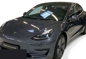 Tesla Model 3 40.418 km 30.600 &euro; Obertraubling 93083