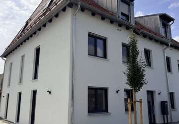 Wohnung Regensburg Galgenberg - 3 Zimmer, 67 m&sup2;, 1.245&euro; | Angebot:27348707