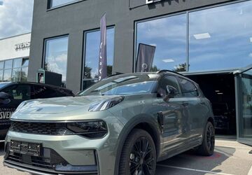 Lynk & Co 01 5.395 km 36.490 &euro; Regensburg 93055