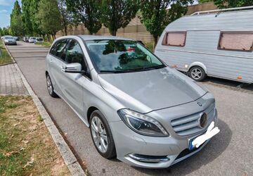 Mercedes-Benz B 200 142.000 km 11.900 &euro; Regensburg 93055