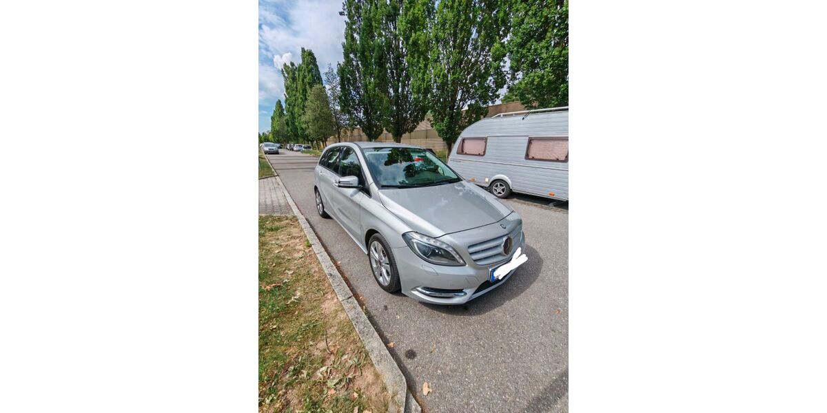 Mercedes-Benz B 200 142.000 km 11.900 &euro; Regensburg 93055