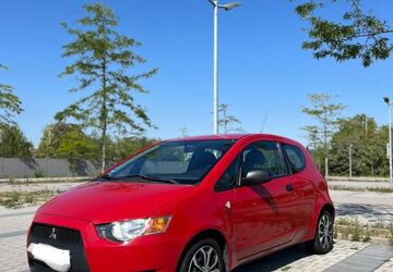 Mitsubishi Colt 203.000 km 1.699 &euro; Regensburg 93055