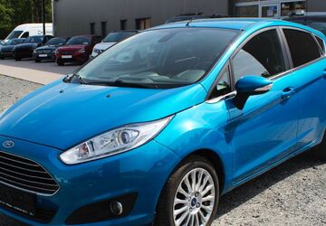 Ford Fiesta 121.300 km 3.500 &euro; Maxhütte-Haidhof 93142